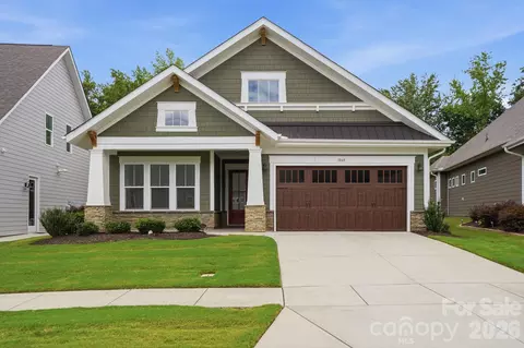 3049 Alveston Dr, Concord, NC 28027