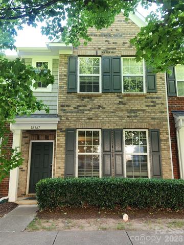 18347 The Commons 3203 Blvd #3203, Cornelius, NC 28031