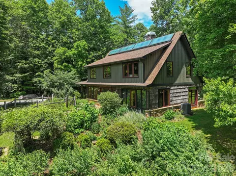 24 Merriwood Trl, Arden, NC 28704