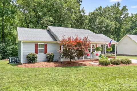 218 Vernon St, Cherryville, NC 28021