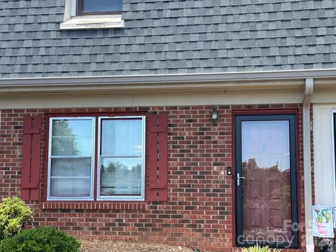 224 14th Se D Ave SE #D, Hickory, NC 28602