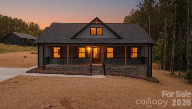 264 Vic Randall Rd, Lawndale, NC 28090