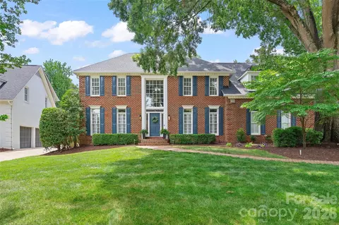 4533 Noras Path Rd, Charlotte, NC 28226