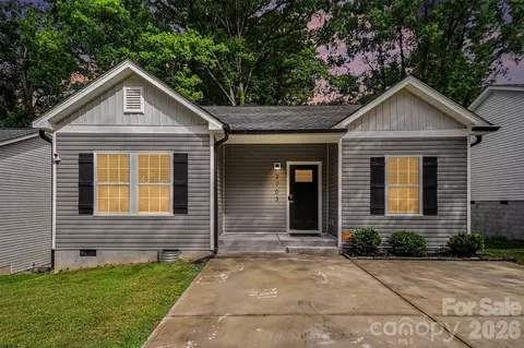 2703 S Calvary St, Gastonia, NC 28052