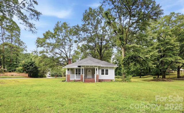 606 Townsend Ave, Gastonia, NC 28052