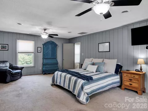 Bedroom - 1641 Brook Dr, Fort Mill, SC 29708 photo 2 of 8