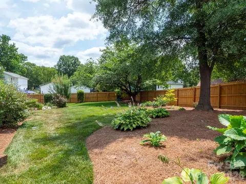 Exterior - 1641 Brook Dr, Fort Mill, SC 29708 photo 7 of 12