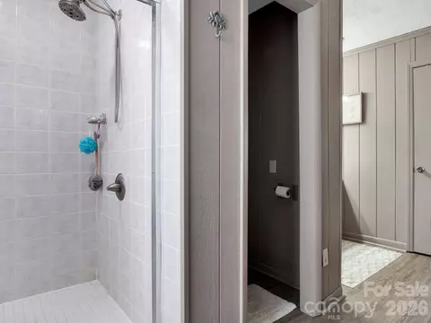Bath - 1641 Brook Dr, Fort Mill, SC 29708 photo 2 of 6