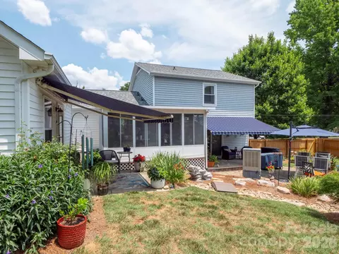 Exterior - 1641 Brook Dr, Fort Mill, SC 29708 photo 9 of 12