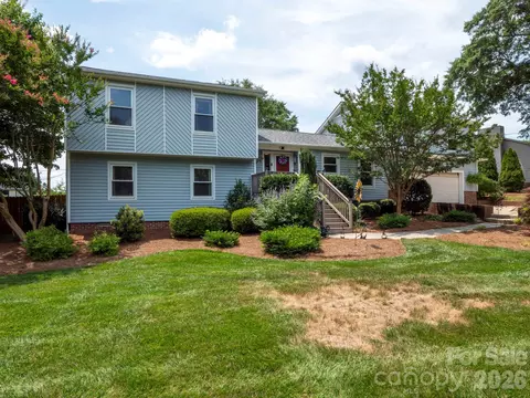 1641 Brook Dr, Fort Mill, SC 29708