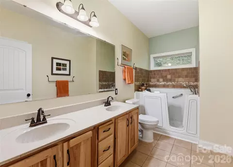229 Rippling Brook Rd, Sylva, NC 28779 photo 15