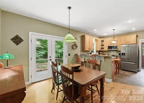 229 Rippling Brook Rd, Sylva, NC 28779 photo 8
