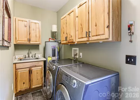 229 Rippling Brook Rd, Sylva, NC 28779 photo 16