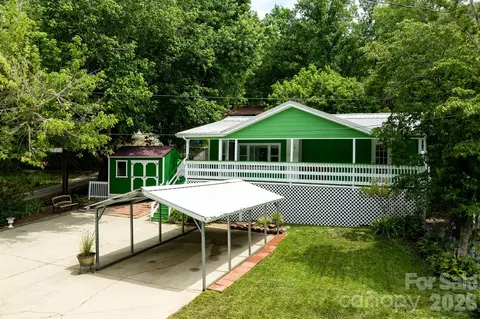 Exterior - 389 Rollins Rd, Marshall, NC 28753 photo 4 of 14