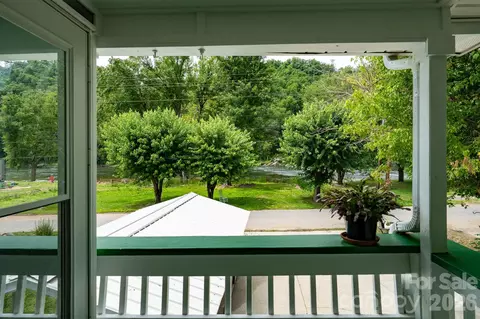 Exterior - 389 Rollins Rd, Marshall, NC 28753 photo 8 of 14