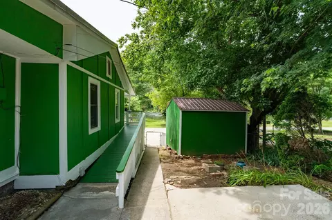Exterior - 389 Rollins Rd, Marshall, NC 28753 photo 13 of 14