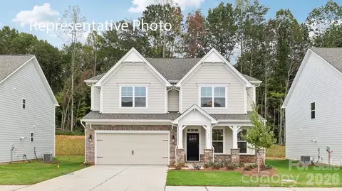 2869 Atwater Pond Cir, Denver, NC 28037