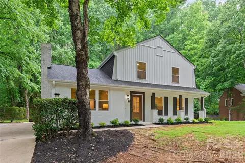 700 Tadlock Pl, Matthews, NC 28105
