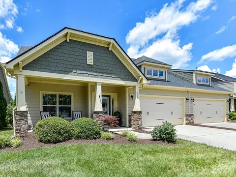 139 Martingale Ave, Mooresville, NC 28115