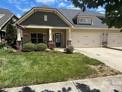 139 Martingale Ave, Mooresville, NC 28115