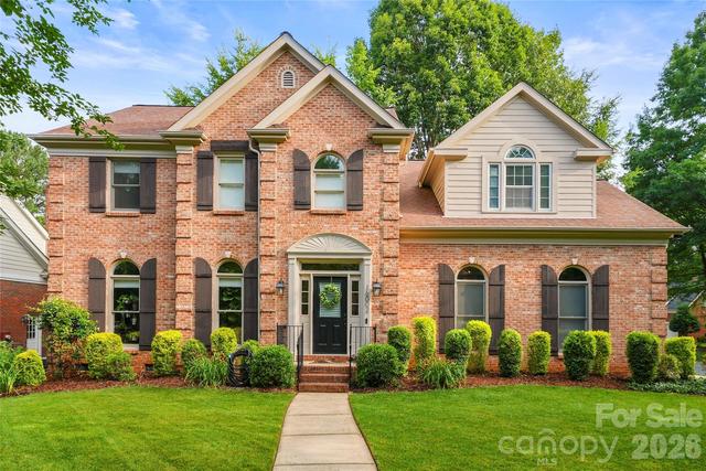 16002 Prestwoods Ln, Huntersville, NC 28078