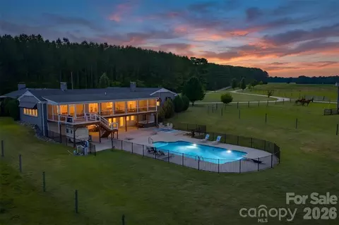 1425 Hobson Rd, Cleveland, NC 27013