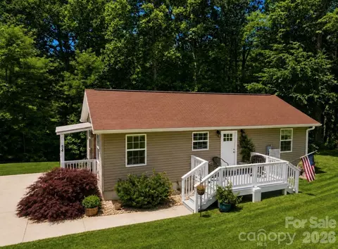 Exterior - 54 Thad Johnson Rd, Saluda, NC 28773 photo 5 of 14