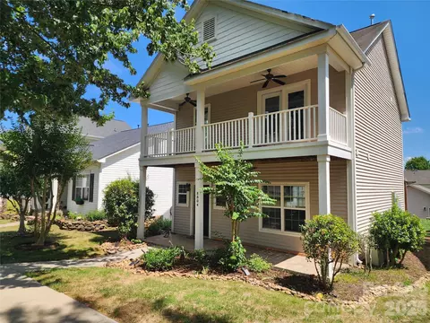 8804 Arrowhead Place Ln, Cornelius, NC 28031