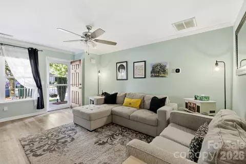 83 Sunny Meadows Blvd, Arden, NC 28704