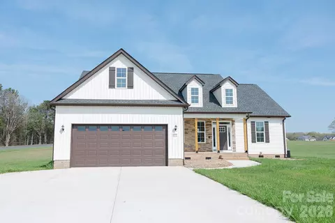 209 Beths Ct, York, SC 29745