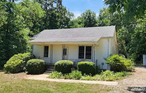 148 Watts Farm Ln, Mooresville, NC 28115