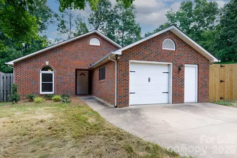 1108 Ebinport Rd, Rock Hill, SC 29732
