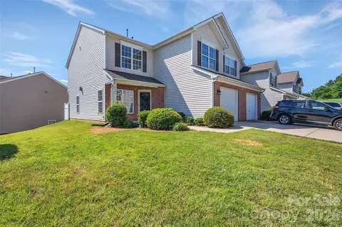 8558 Carolina Lily Ln, Charlotte, NC 28262