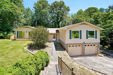51 Wake Robin Way, Asheville, NC 28805