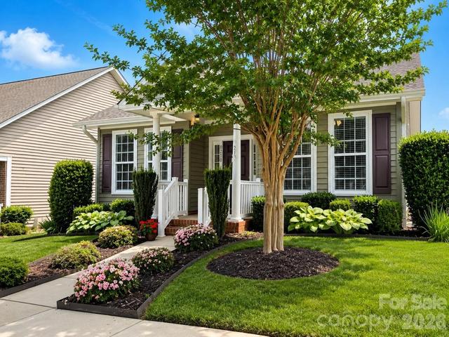 18210 Ebenezer Dr, Cornelius, NC 28031
