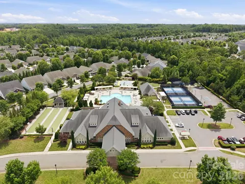 18210 Ebenezer Dr, Cornelius, NC 28031 photo 38
