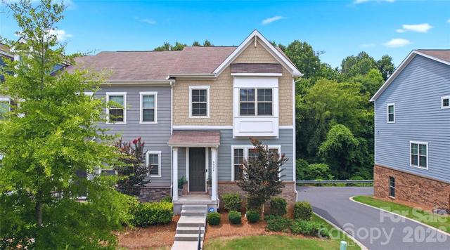 9524 Ainslie Downs St, Charlotte, NC 28273