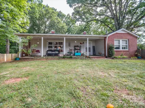 2111 Emmanuel Church Rd, Conover, NC 28613