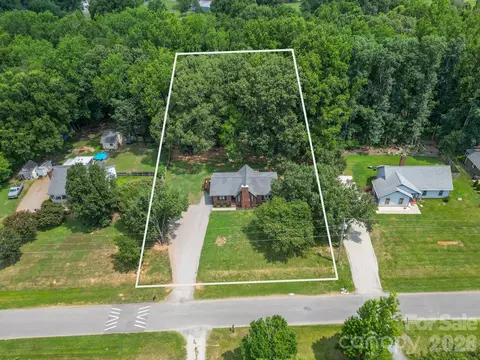 View/Area - 2406 Bearskin Ln, Monroe, NC 28110 photo 2 of 2