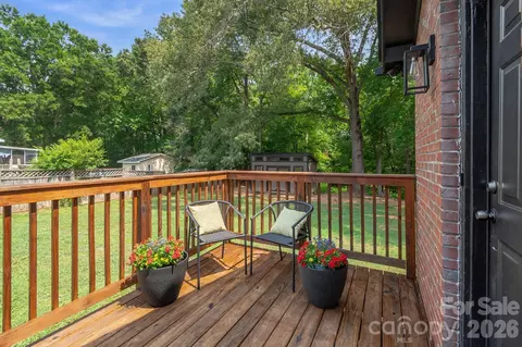 Exterior - 2406 Bearskin Ln, Monroe, NC 28110 photo 2 of 7