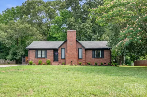 Exterior - 2406 Bearskin Ln, Monroe, NC 28110 photo 1 of 7