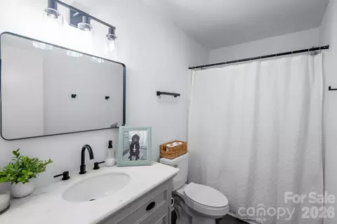 Bath - 2406 Bearskin Ln, Monroe, NC 28110 photo 2 of 2