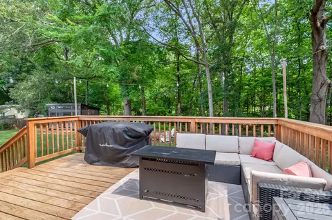 Exterior - 2406 Bearskin Ln, Monroe, NC 28110 photo 4 of 7
