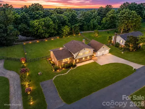 3252 Hollyhill Cir, Valdese, NC 28690