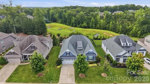 3029 Bronwood Pl, Lancaster, SC 29720