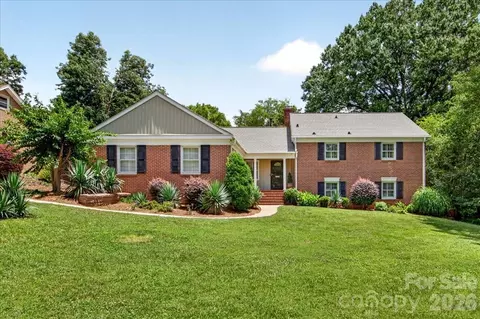 3519 Mill Pond Rd, Charlotte, NC 28226