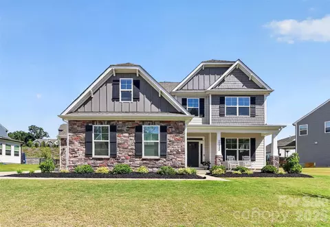 17222 Monocacy Blvd, Huntersville, NC 28078