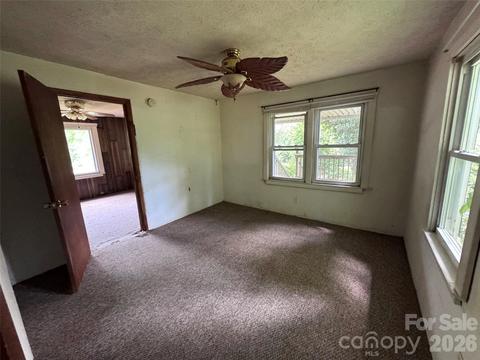 Bedroom - Sharon Road, Fairview, NC 28730 photo 1 of 2