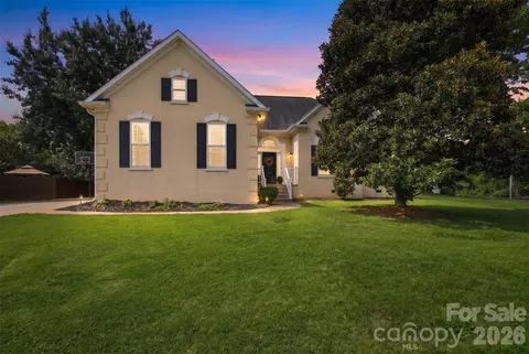 4025 Bamborough Dr, Fort Mill, SC 29715
