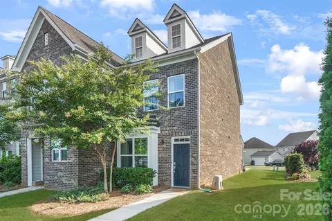 11451 Red Rust Ln, Charlotte, NC 28277